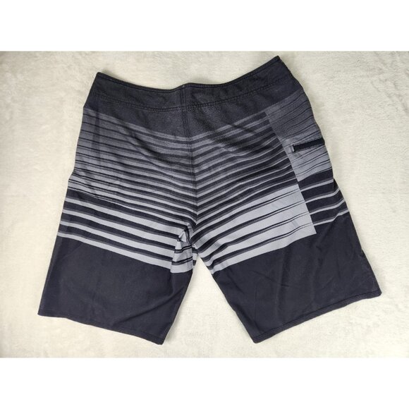 Vintage Oakley Board Shorts Men Size 34 Black Stripes Swimming - Picture 4 of 14